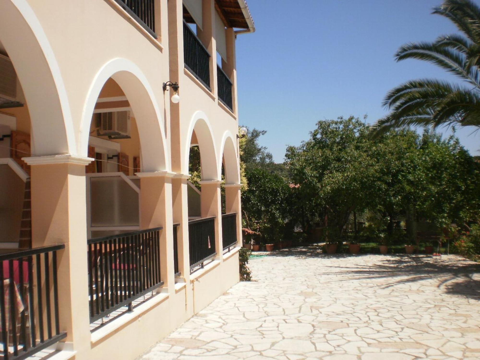 Loukas Inn Family Resort Keri Rum bild